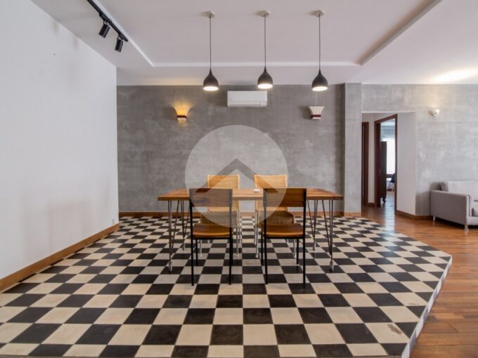 2 Bedroom Serviced Apartment For Rent -BKK1
