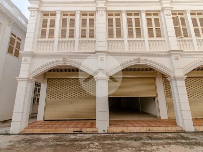 300 Sqm Shophouse For Rent - Riverside