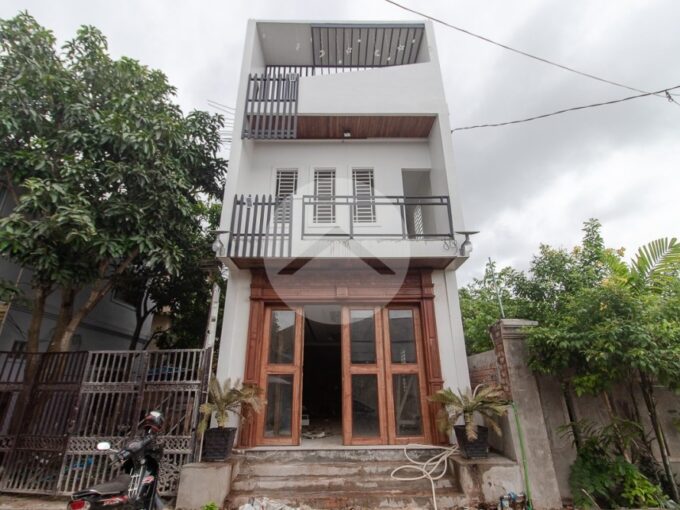 3 Bedroom House For Sale - Slor Kram