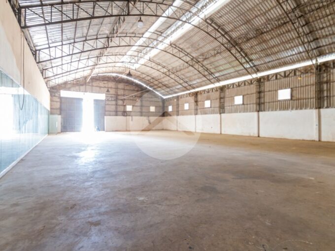 1200 Sqm Warehouse For Rent - Preaek Pra