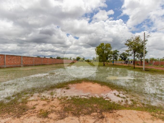 600 Sqm Residential Land For Sale - Bakong District