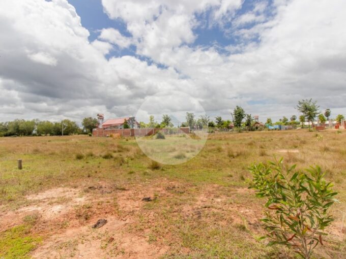 300 Sqm Residential Land For Sale - Bakong District
