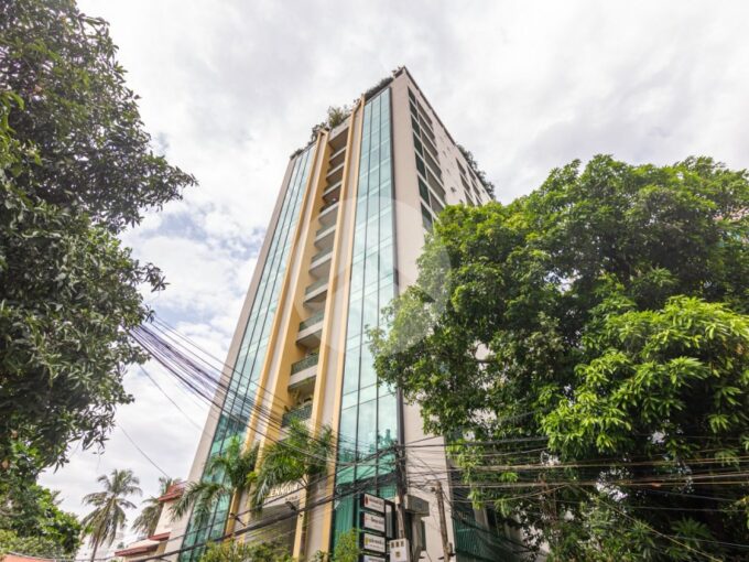 115 Sqm Commercial Office Space For Rent - BKK1