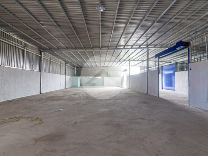 432 Sqm Warehouse For Rent - Chroy Changvar