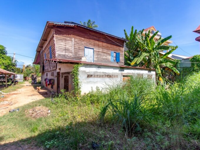 920 Sqm Residential Land For Sale - Slor Kram