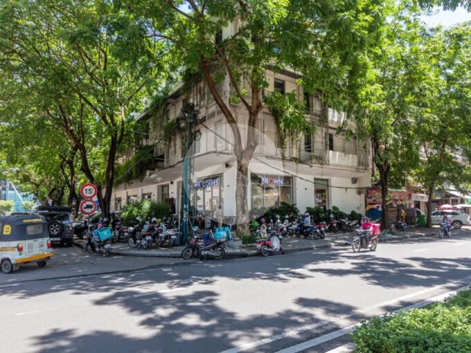 357 Sqm Office Space For Rent - Wat Phnom
