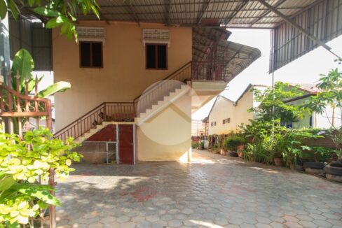 5 Bedroom Villa For Sale - Svay Dangkum