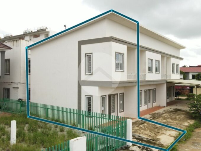 2 Bedroom Apartment For Sale - Puok District