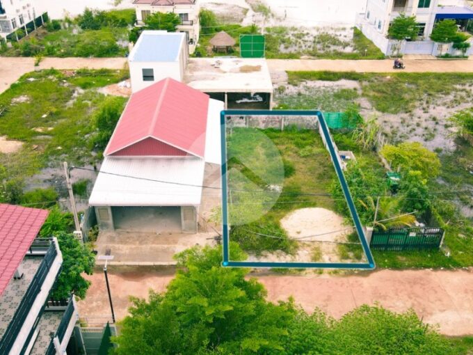 200 Sqm Land For Sale - Kandaek