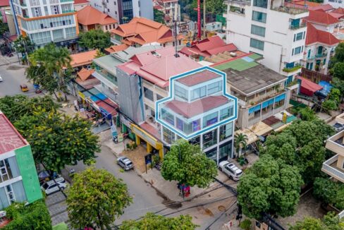 100 Sqm Office For rent - BKK1