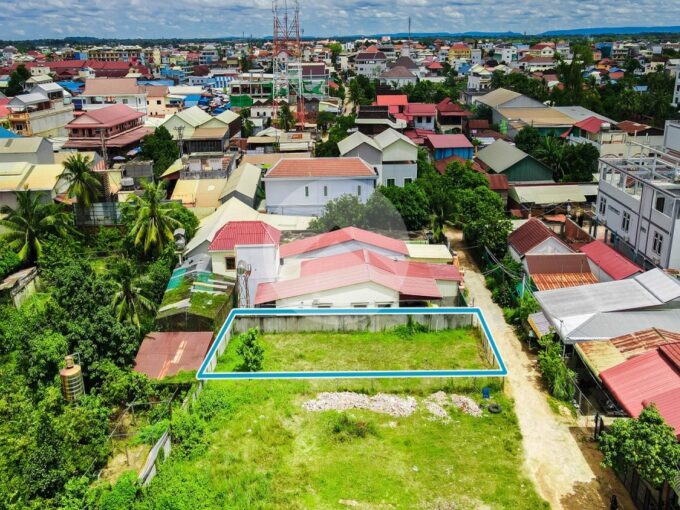 306 Sqm Land For Sale - Sala Kamreuk