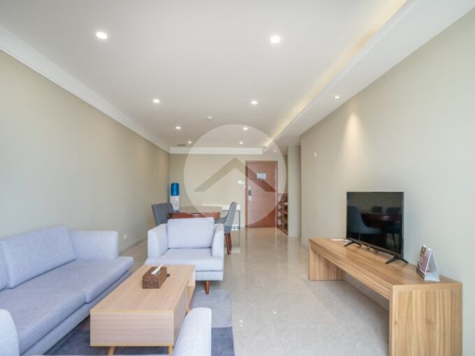 3 Bedroom Apartment For Rent - Tonle Bassac