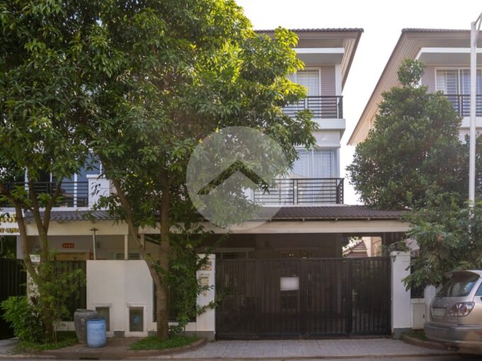 4 Bedroom Twin Villa For Rent - Borey PH The Star Natural