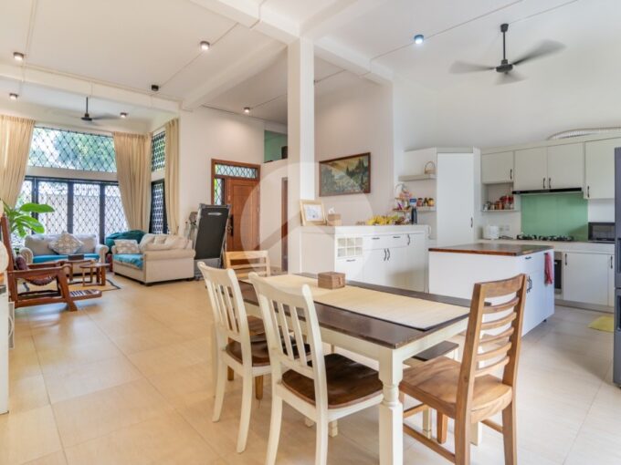 4 Bedroom Villa For Rent -Psar Derm Thkov- Phnom Penh