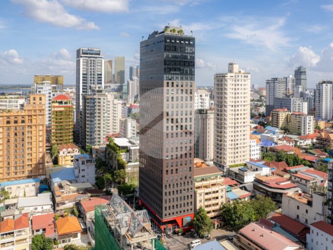 298 Sqm Office Space For Rent - BKK1