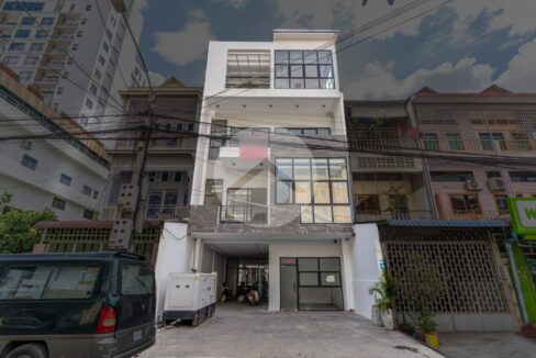 383 Sqm Office Space For Rent - Toul Svay Prey 2