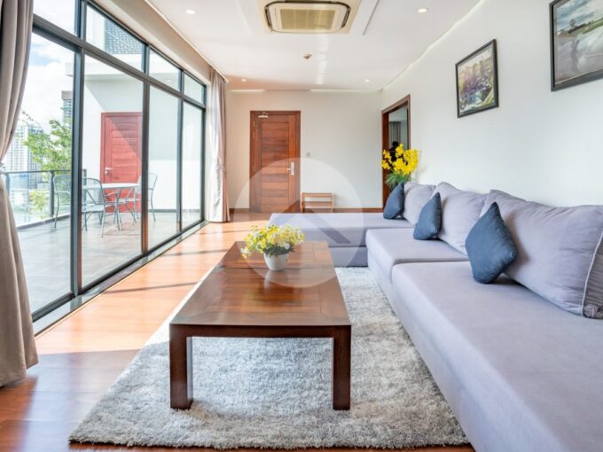 4 Bedroom Duplex Penthouse Apartment For Rent - BKK1