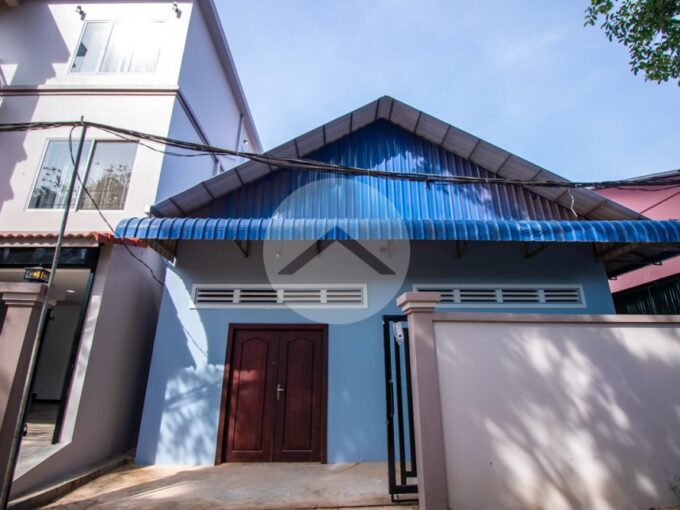 1 Bedroom House For Rent - Svay Dangkum