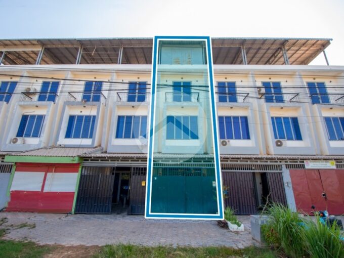 4 Bedroom Shophouse For Sale - Svay Dangkum