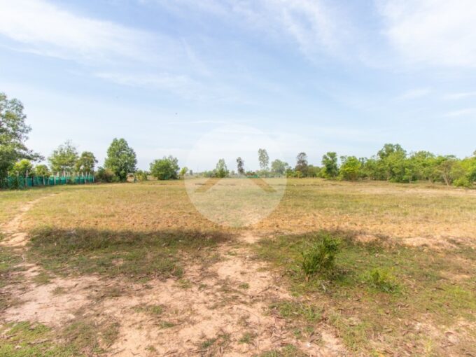 1 Hectare Land For Sale - Kandaek