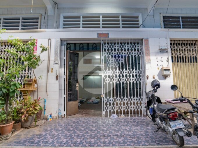 2 Bedroom Flat House For Sale - Tonle Bassac