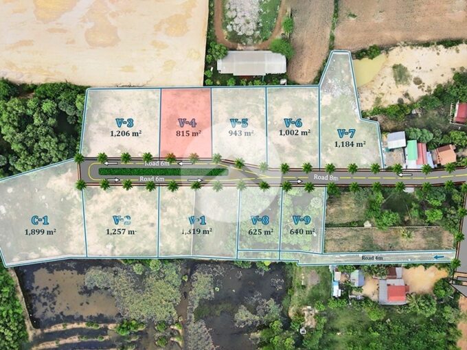 815 Sqm Land For Sale - Next to Golf Course