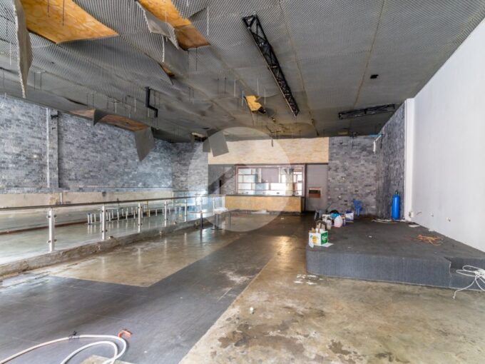416 Sqm Commercial Space For Rent - BKK1