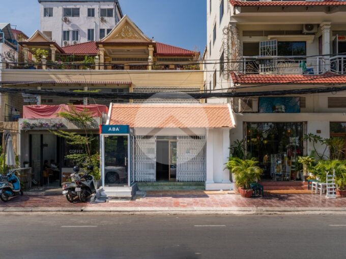 102 Sqm Retail Space For Rent - Chey Chumneah