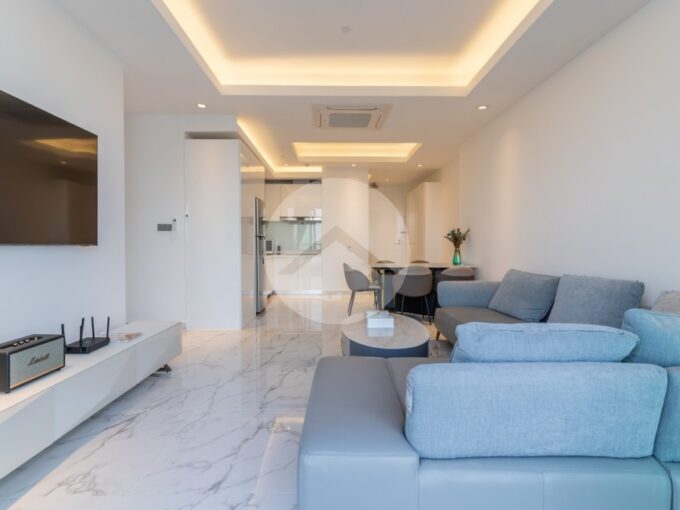 2 Bedroom Condo For Rent