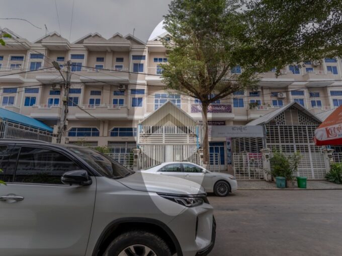 7 Bedroom Linked House For Rent - Sen Sok