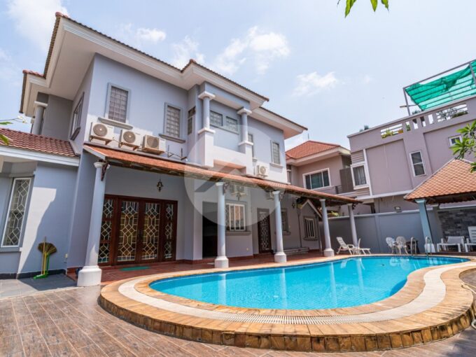 4 Bedroom Pool Villa For Rent - Tonle Bassac