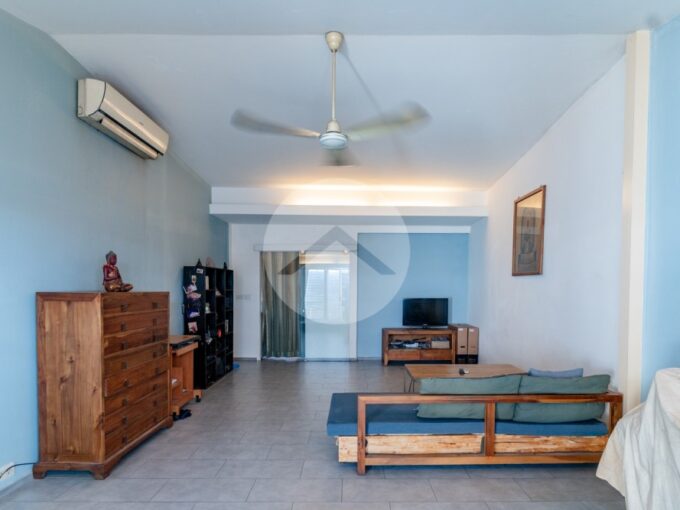 Renovated Studio For Sale - Ou Ruessei 1
