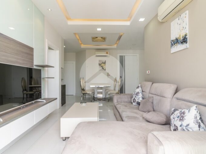 19th Floor 2 Bedroom Condo For Sale - Infinity 28