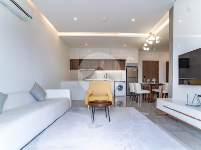 9th Floor 2 Bedroom Condo For Sale - Peninsula Residence