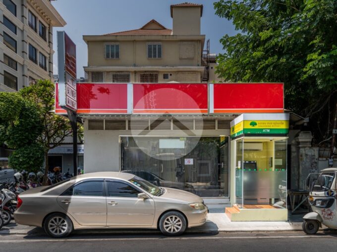 140 Sqm Retail Space For Rent - Chakto Mukh