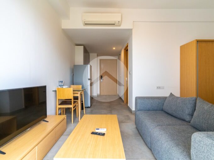 32 Sqm Studio Condo For Rent - Teuk Thla