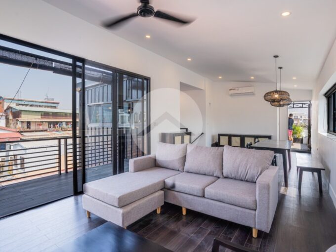 3 Bedroom Renovated Apartment For Rent - Chey Chumneah