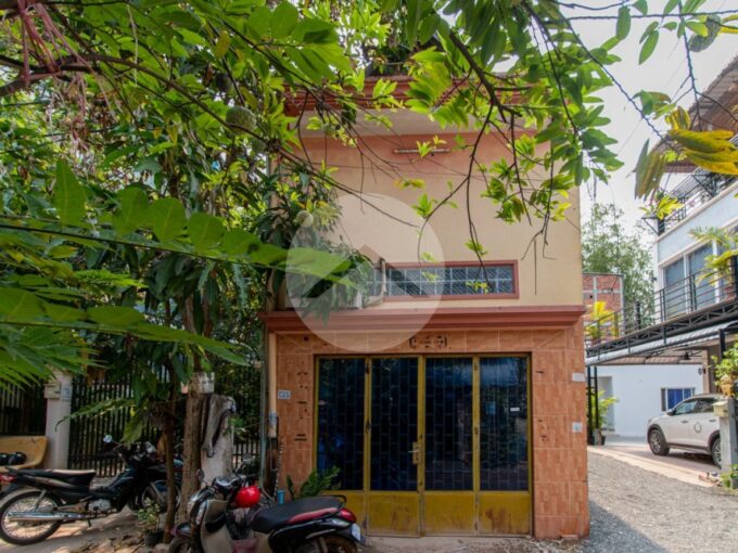 3 Bedroom House For Sale - Slor Kram