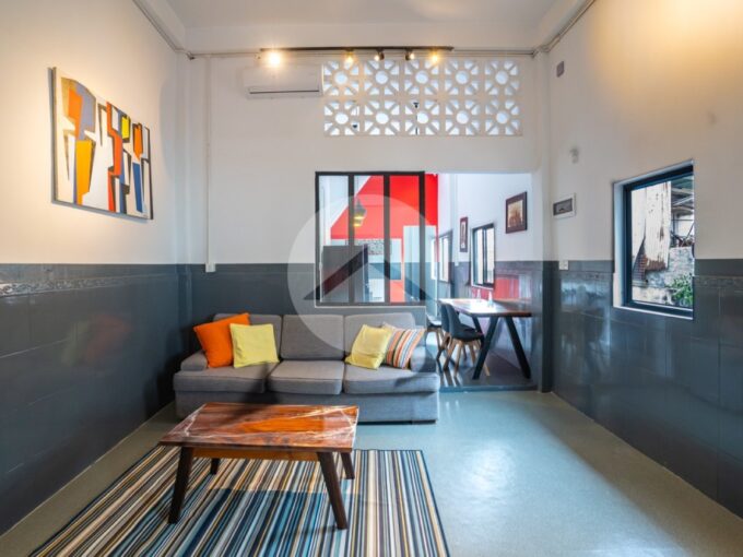 Renovated 2 Bedroom  Apartment For Rent - Chey Chumneah