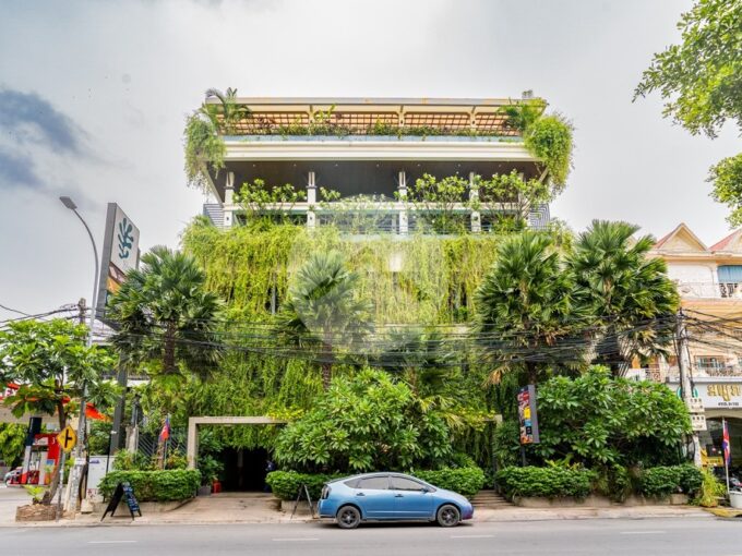 12 Room Hotel For Sale - Boeung Kak 2