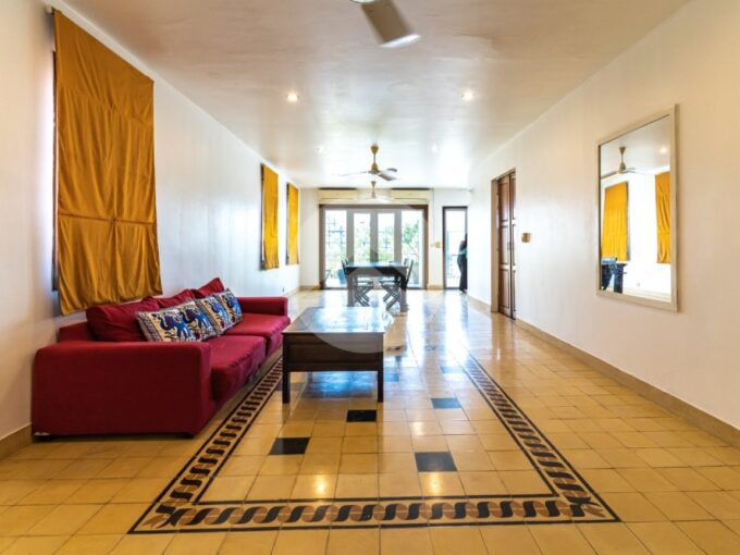 Renovated 2 Bedroom Apartment For Rent - Phsar Chas