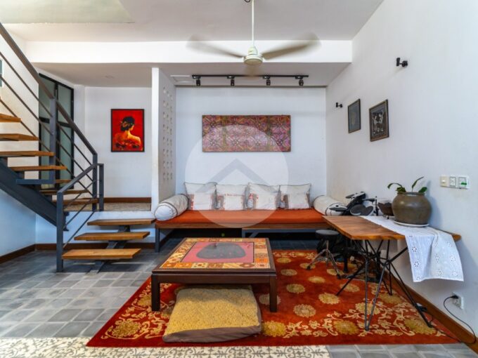 3 Bedroom Townhouse For Rent - Tonle Bassac