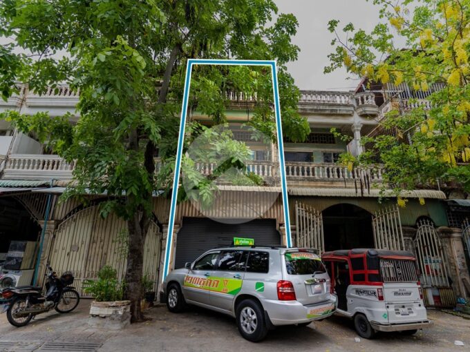 3 Storey Flat For Sale - Toul Tum Poung 2