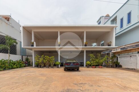 Retails Space For Rent - Sala Kamreuk