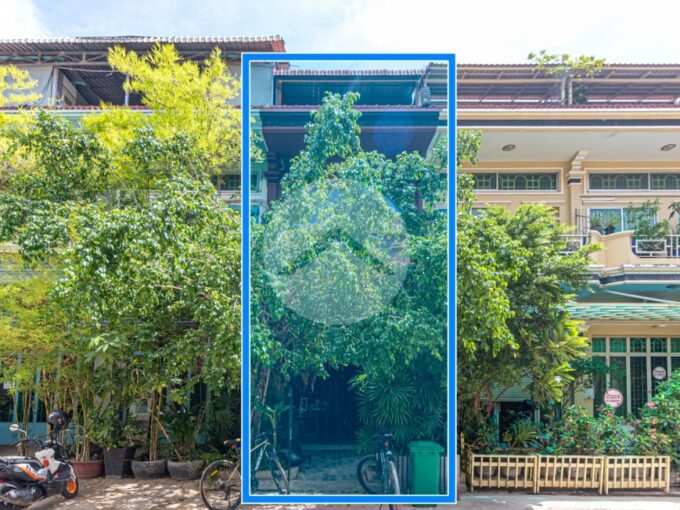 2 Bedroom Shophouse For Sale - Central Market