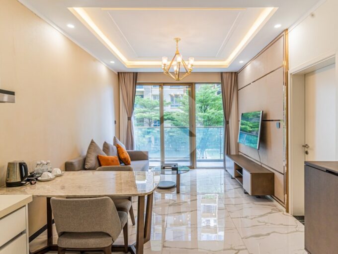 15th Floor 1 Bedroom Condo For Sale - One Park