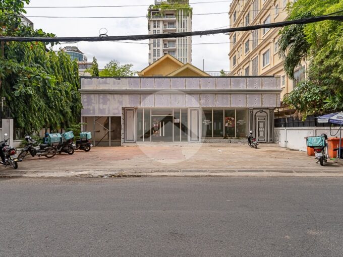 345 Sqm Commercial Space For Rent -  BKK1