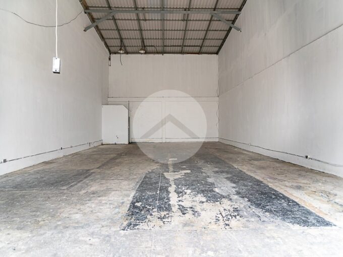 110 Sqm Warehouse For Rent - Srah Chork