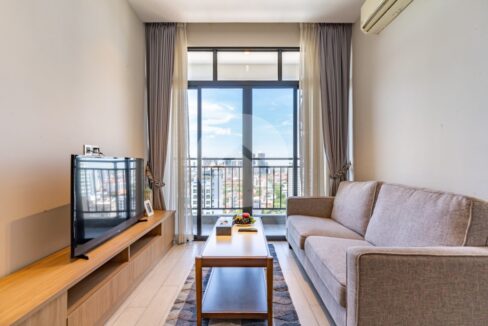 2 Bedroom Serviced Condo For Rent - BKK1