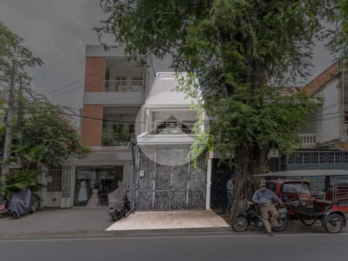 5 Bedroom Shophouse For Rent - Chey Chumneah